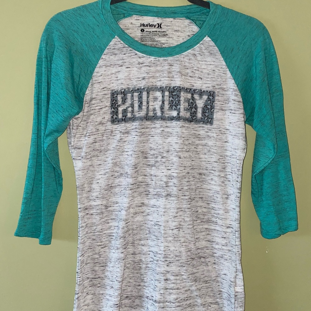 Hurley 3/4 sleeve tee